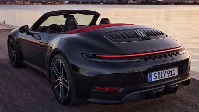 2025 Porsche 911 Carrera GTS Cabriolet  第7張相片