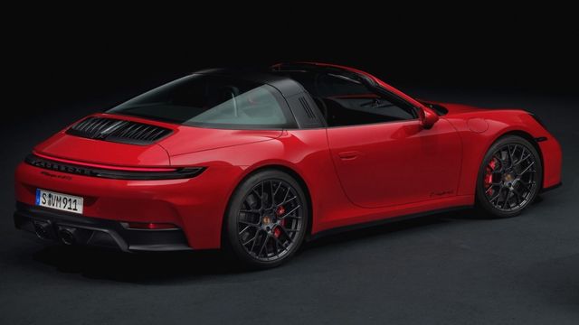 2025 Porsche 911 Targa 4 GTS  第8張相片
