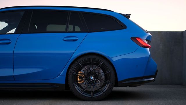 2025 BMW 3-Series Touring M3 Competition M xDrive  第5張相片
