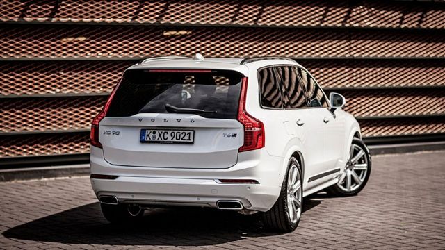 2019 Volvo XC90 T5 Momentum七人座  第2張相片