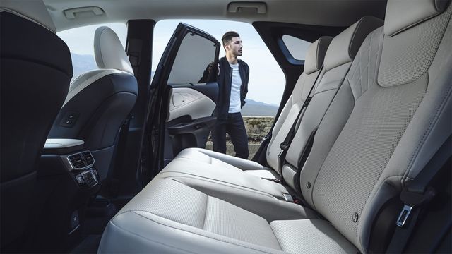 2025 Lexus RX 350頂級版  第3張相片