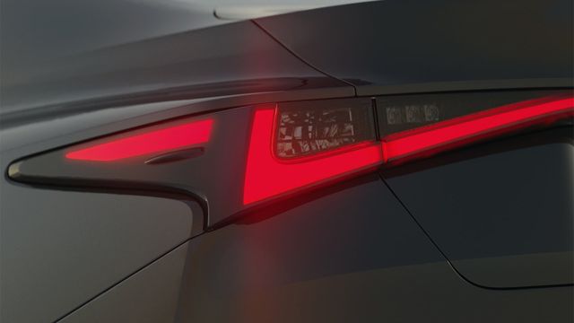 2025 Lexus IS 300h頂級版  第4張相片