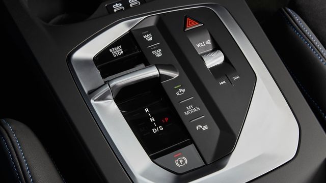 2025 BMW 1-Series M135 xDrive  第7張相片