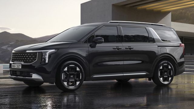 2025 Kia Carnival Trendy  第1張相片