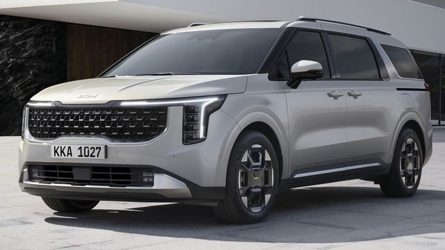 2025 Kia Carnival Apex  第1張相片