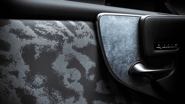 2025 Lexus LS 500h旗艦版(Kiriko飾板)  第10張相片