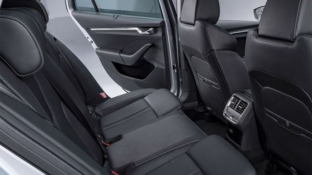 2025 Skoda Octavia 1.5 TSI e-TEC  第9張相片