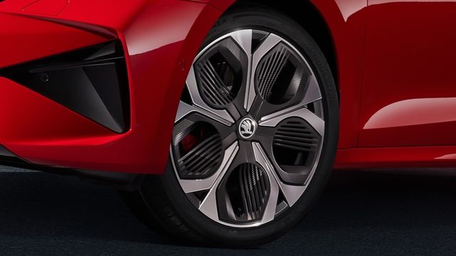 2025 Skoda Octavia RS 2.0 TSI  第6張相片
