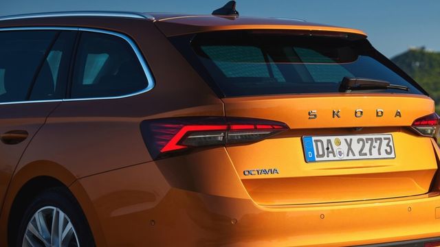 2025 Skoda Octavia Combi 1.5 TSI e-TEC  第5張相片