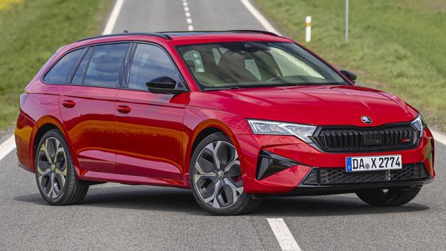 2025 Skoda Octavia Combi RS 2.0 TSI  第1張相片
