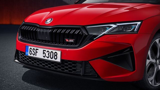 2025 Skoda Octavia Combi RS 2.0 TSI  第4張相片