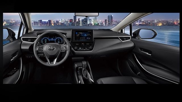 2025 Toyota Corolla Altis 1.8 Hybrid尊爵  第6張相片