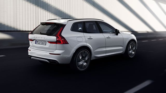 2025 Volvo XC60 Rechrge T8 Polestar  第5張相片
