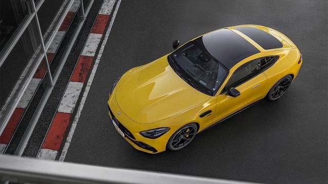 2025 M-Benz AMG GT 43  第4張相片