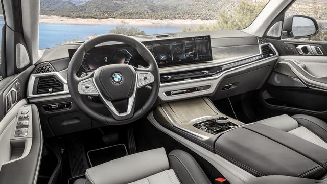 2025 BMW X7 xDrive40i  第7張相片