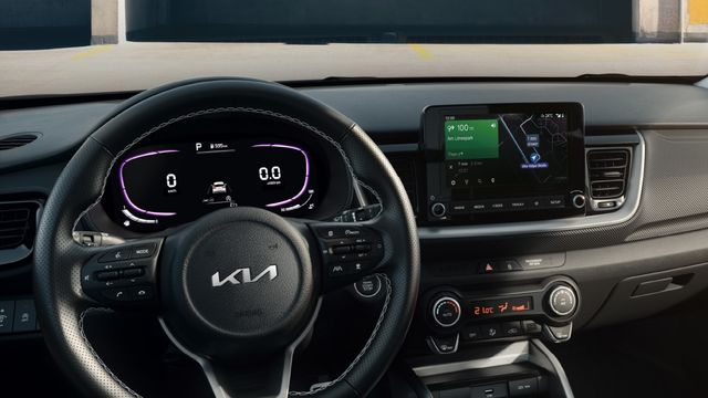 2025 Kia Stonic 1.0T智慧油電驚豔版  第4張相片