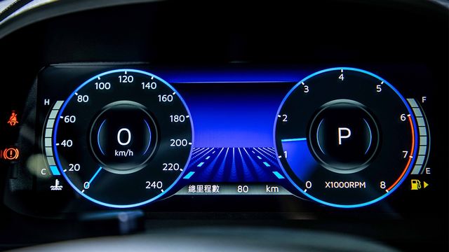 2025 Luxgen U6 Neo環景勁化版  第6張相片