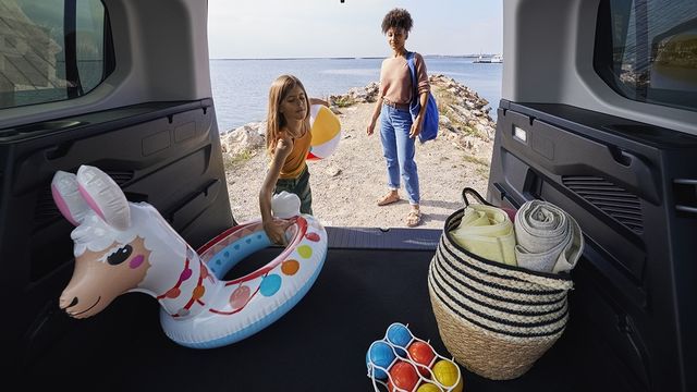 2025 Citroen Berlingo MAX M五人座  第9張相片