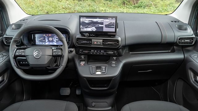 2025 Citroen Berlingo XTR M五人座Modutop  第5張相片