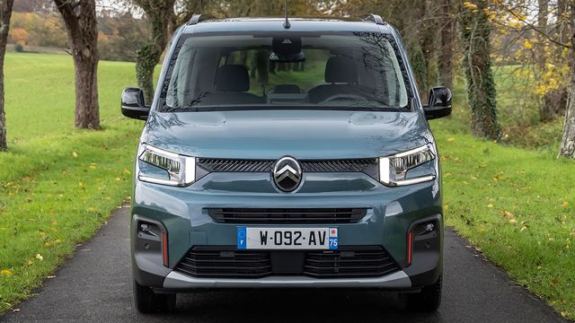 2025 Citroen Berlingo XTR XL七人座  第2張相片
