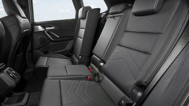 2025 BMW iX1 xDrive30 xLine  第9張相片