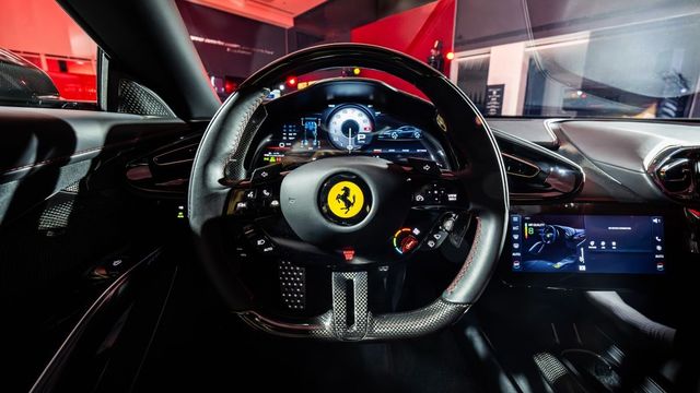 2025 Ferrari 12Cilindri 6.5 V12  第7張相片