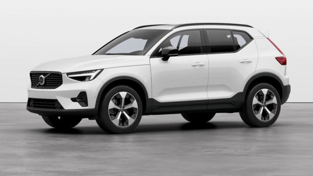 2025 Volvo XC40 Ultra B4  第1張相片