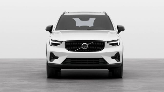 2025 Volvo XC40 Ultra B4  第4張相片