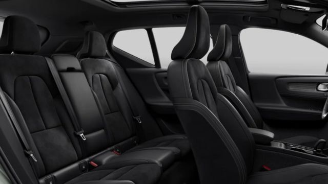 2025 Volvo XC40 Ultra B4  第7張相片