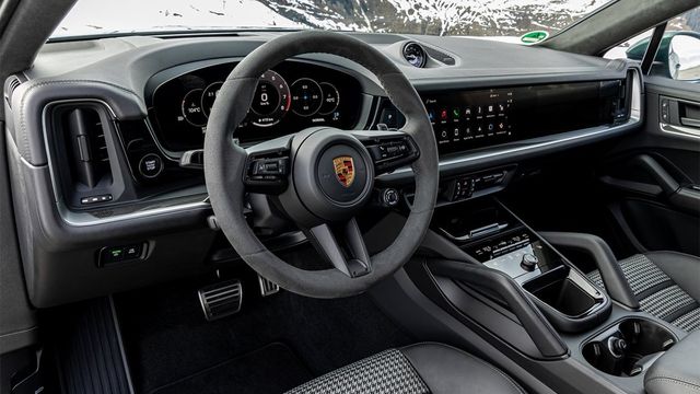 2025 Porsche Cayenne Coupe S  第4張相片