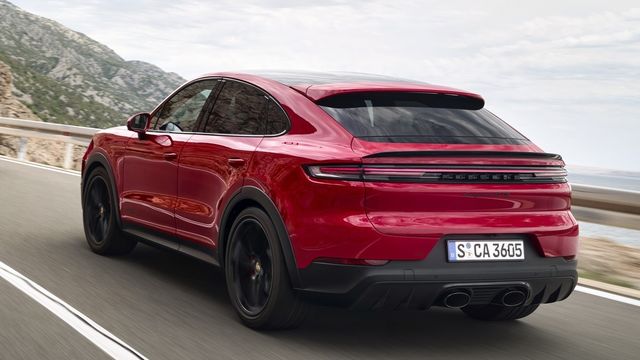 2025 Porsche Cayenne Coupe GTS  第3張相片