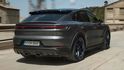 2025 Porsche Cayenne Coupe Turbo E-Hybrid with GT Package  第2張縮圖