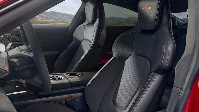 2025 Porsche Taycan GTS  第7張相片