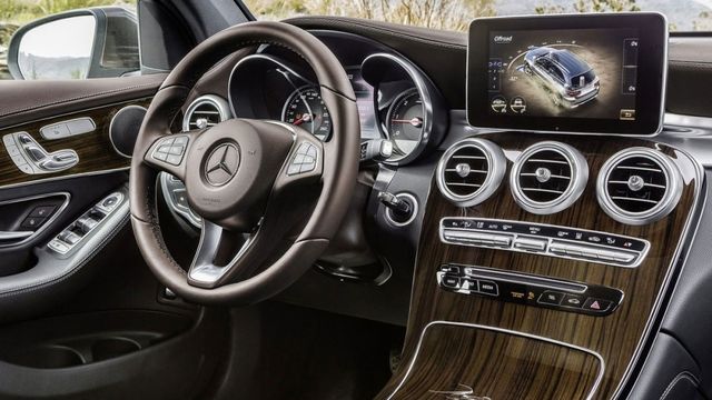 2019 M-Benz GLC-Class GLC250 4MATIC運動版  第6張相片