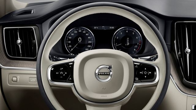 2019 Volvo XC60 T5 Momentum  第5張相片