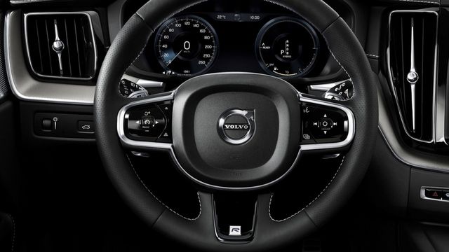 2019 Volvo XC60 T8 R-Design  第6張相片