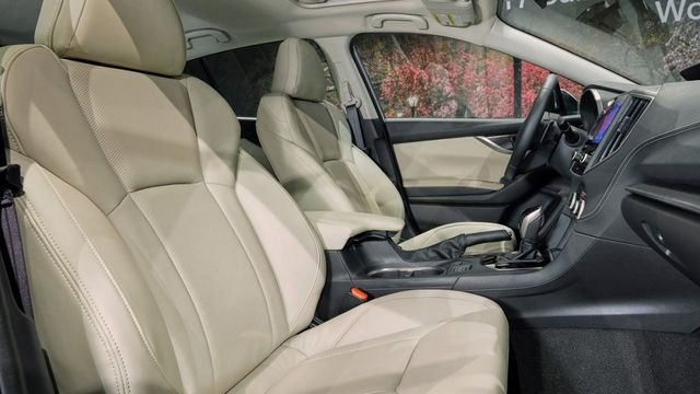 2019 Subaru Impreza 5D 1.6i  第9張相片