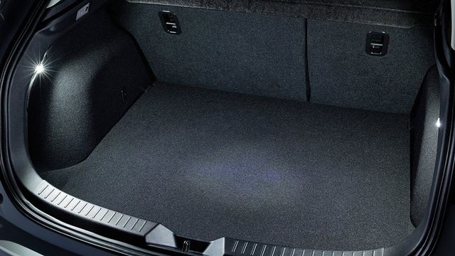 2019 Mazda 2 1.5尊榮型  第8張相片