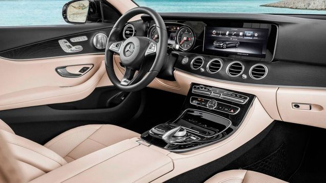 2019 M-Benz E-Class Sedan E220d Avantgarde  第5張相片