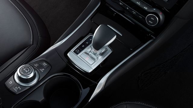 2019 Infiniti Q30 1.6t菁英版  第9張相片