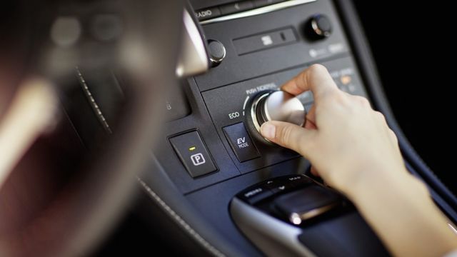 2019 Lexus CT 200h F Sport版  第7張相片