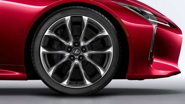 2019 Lexus LC 500  第6張相片