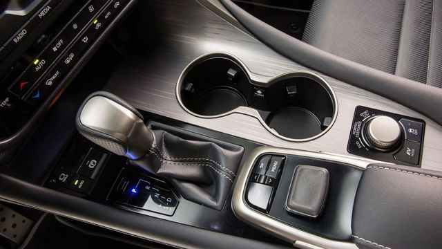 2019 Lexus RX 450h F Sport  第9張相片