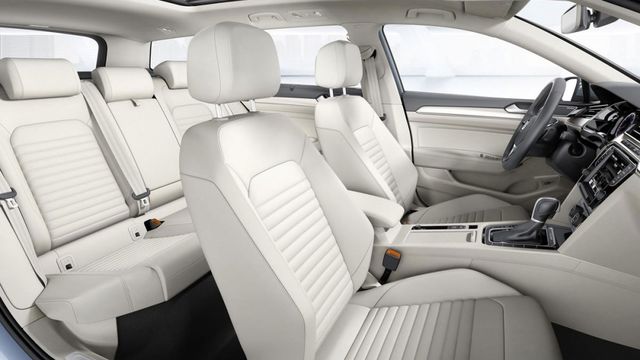 2019 Volkswagen Passat Variant 330 TSI Comfortline  第8張相片