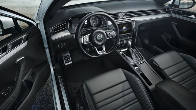 2019 Volkswagen Passat Variant 380 TSI R-Line Performance  第6張相片