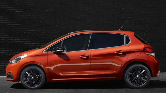 2019 Peugeot 208 1.2 PureTech Signature MT5  第6張相片