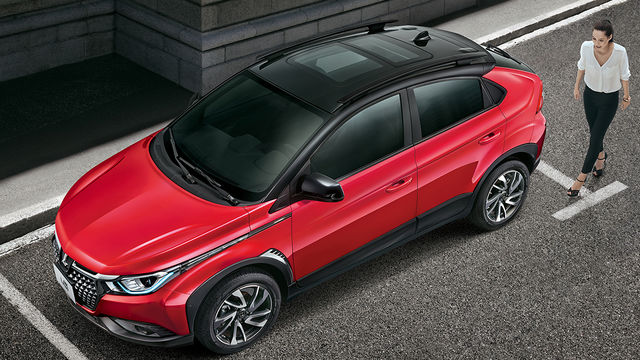 2019 Luxgen U5 1.6旗艦Vogue+版  第5張相片