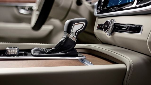 2019 Volvo S90 T4 Momentum  第10張相片