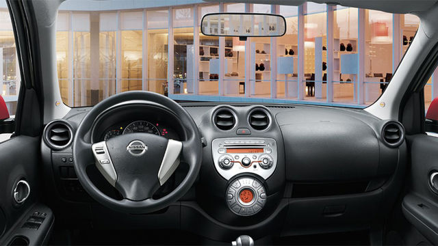 2019 Nissan March 1.5愜意夢幻版  第7張相片