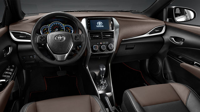 2019 Toyota Yaris Crossover 1.5豪華  第6張相片